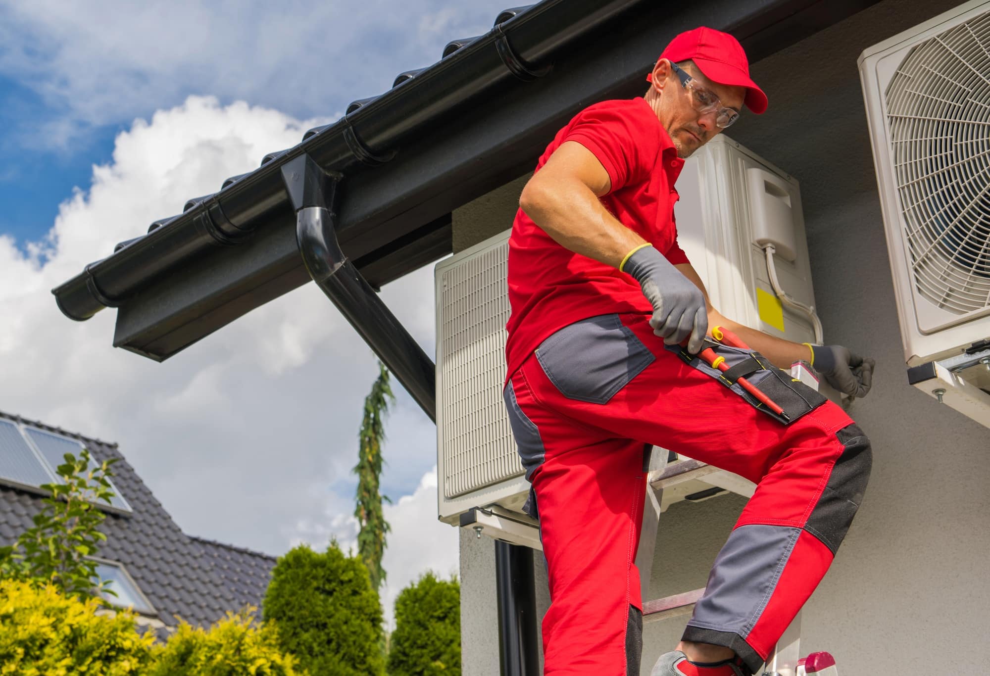 Signs Your HVAC System Needs Repair Before Summer Hits